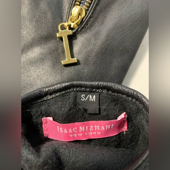 Elegant Leather Driving Gloves Black Gold Tone Zipper Detail S/M Isaac Mizrahi - Picture 6 of 15